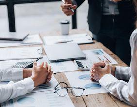 Smiths News (LON:SNWS): How Is the UK News Wholesaler Performing?