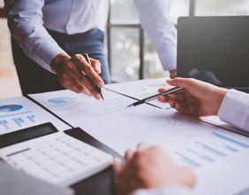 Plus500 Ltd. (LON:PLUS) Achieves New 52-Week High Amid Trading Surge