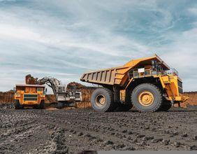 Bellevue Gold Shares Dip as Major Shareholder Trims Stake Amid Production Concerns