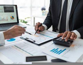 How Is Community Trust Bancorp (NASDAQ:CTBI) Navigating the Financial Sector?