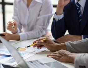 Local Expectations Theory: A Short-Term Perspective on Bond Returns