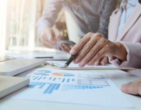 Why Are Institutional Investors Increasing Their Holdings in Flowserve Co. (NYSE:FLS)?