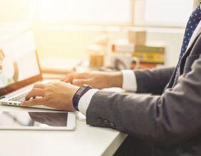 Is This Mid-Cap Bank Gaining Quiet Traction in the Dow Jones Industrial Average?