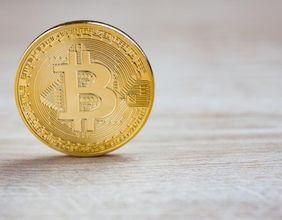 Cryptocurrency Stocks Navigating Innovation and Market Volatility