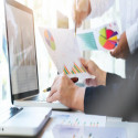 Are ASX Growth Shares Better Option to Buy in a Low Interest Rate?