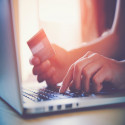 Online Shopping Frenzy: Things to Keep in Mind For Protecting Payments Against Scammers