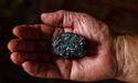  China starts considering Australian coal carriers that arrived before the ban 