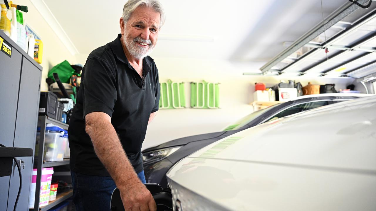 Electric car debate could delay tax cuts