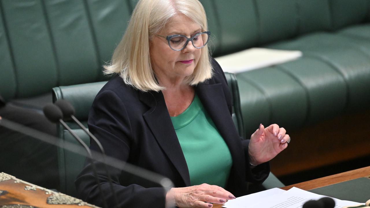  MP's emotional speech on domestic violence 
