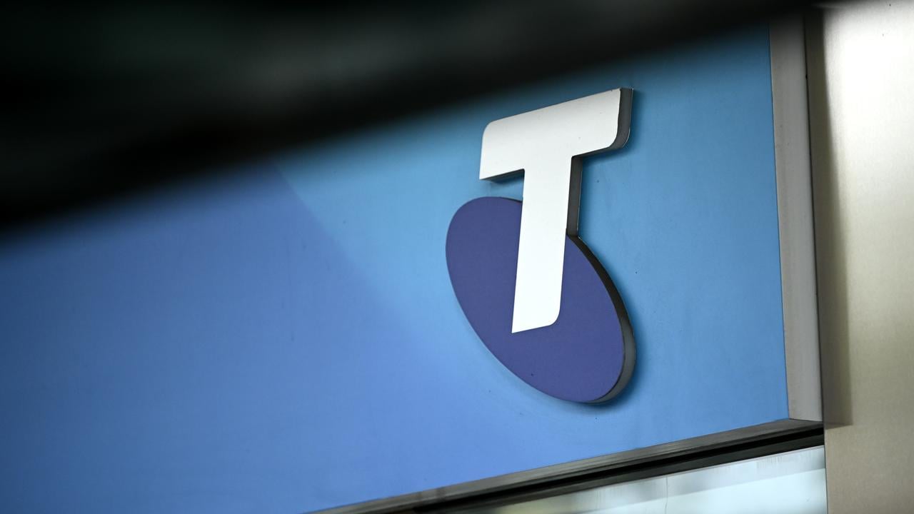  Telstra breached code on credit rules 