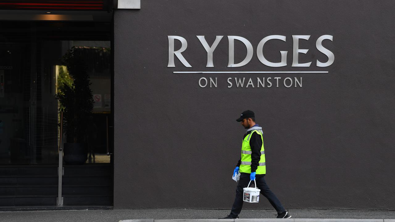 Vic hotel guards 'left without PPE advice'
