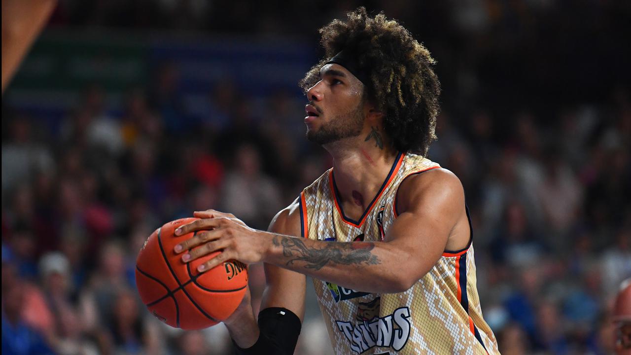 Cairns stun Sydney in NBL overtime victory