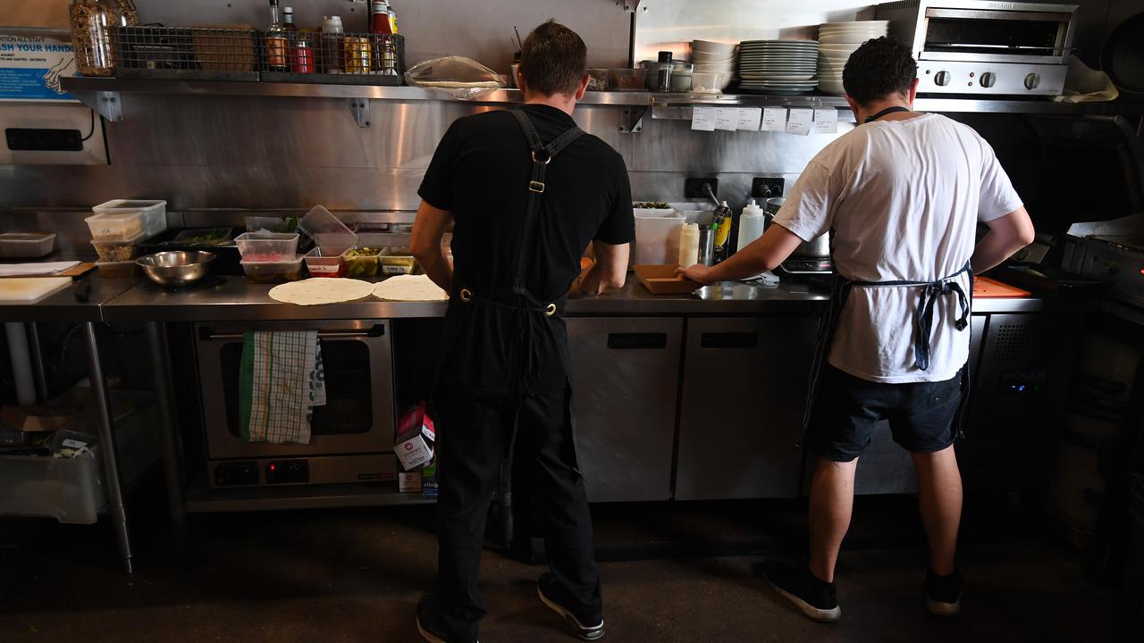 Restaurant in Aust-first wage theft case
