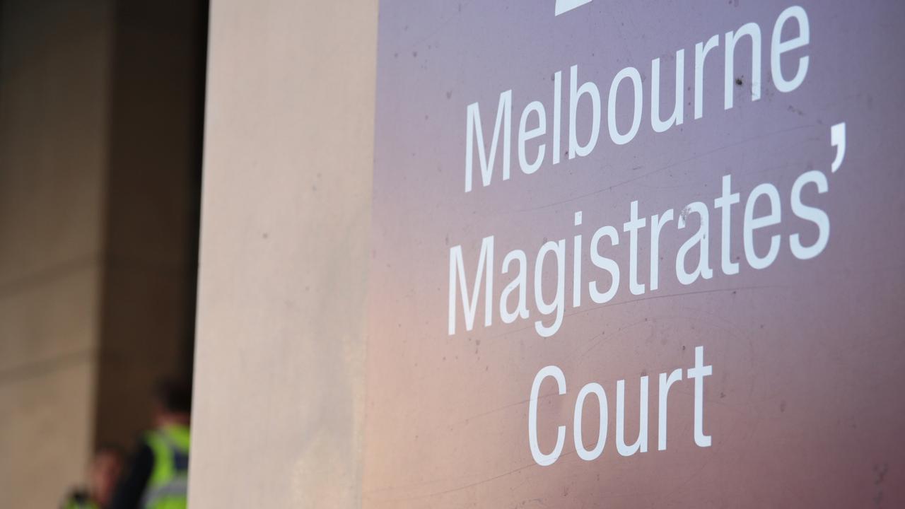  Vic dog kicker got death threats: lawyer 