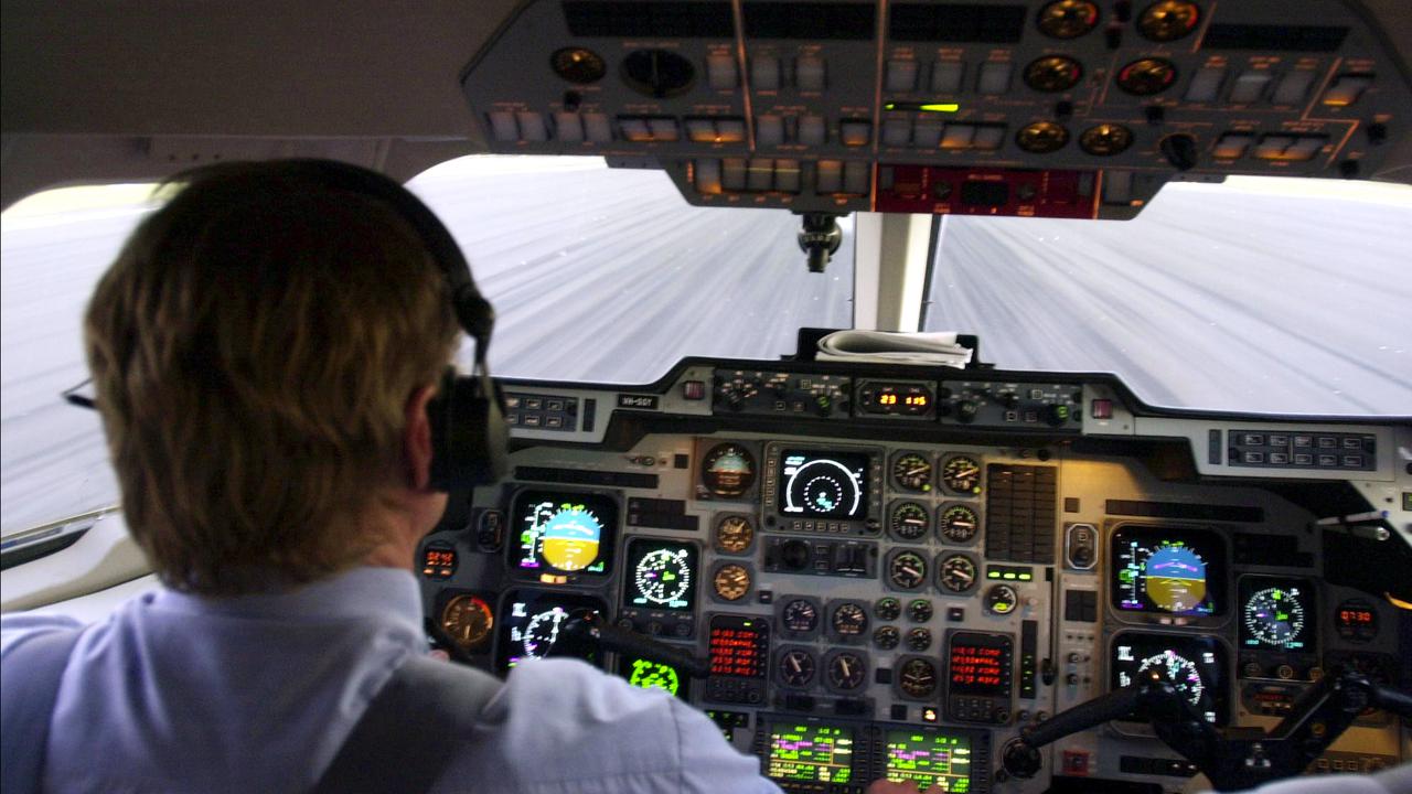 TAFE to pay $33m for failed flight courses