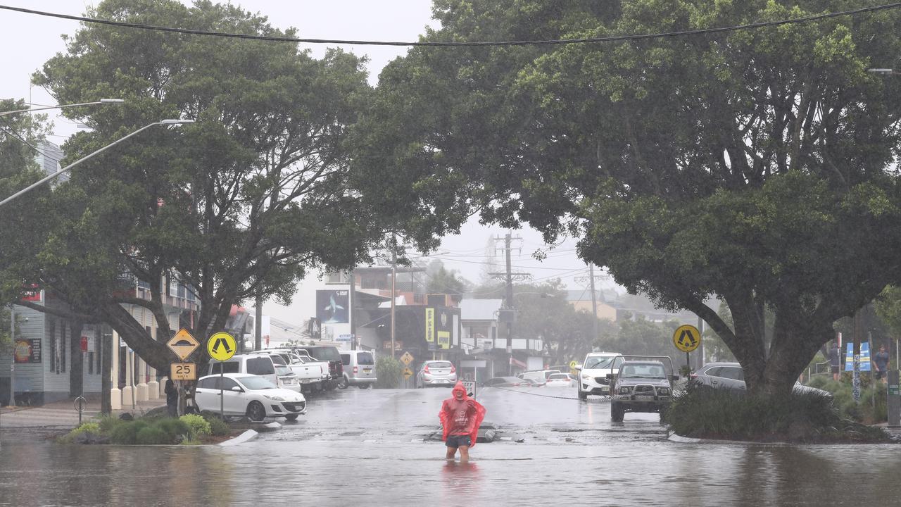 Flash flood warning for NSW towns