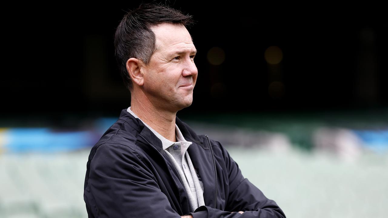  Ricky Ponting taken to hospital in Perth 