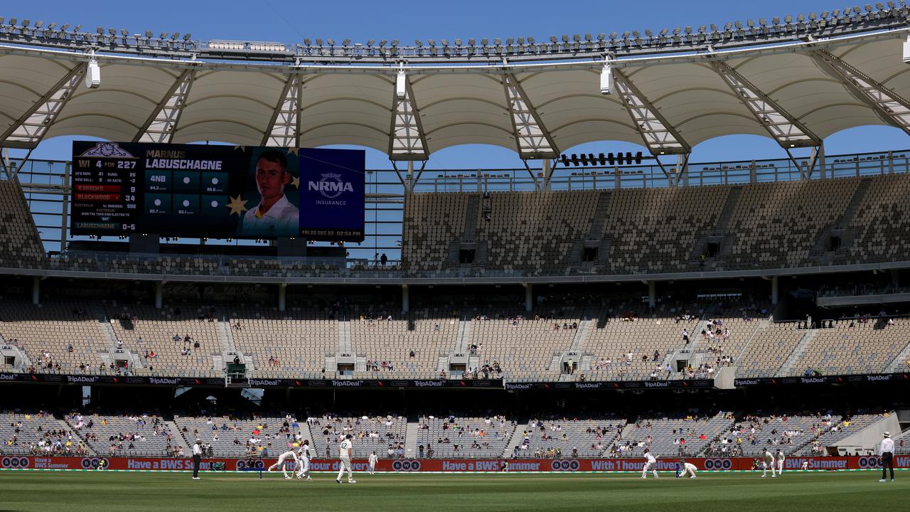  Perth Test hit by woefully low crowds 