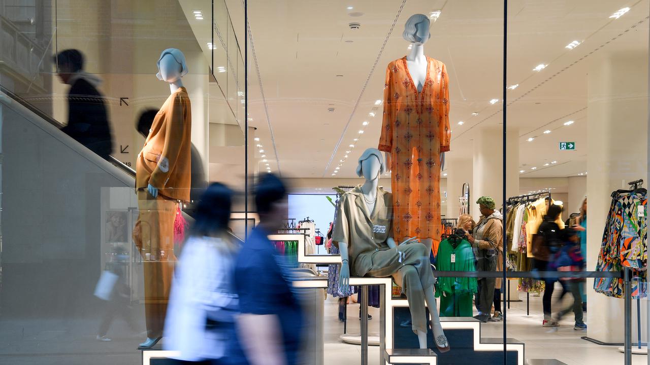 Consumer confidence dip after Black Friday