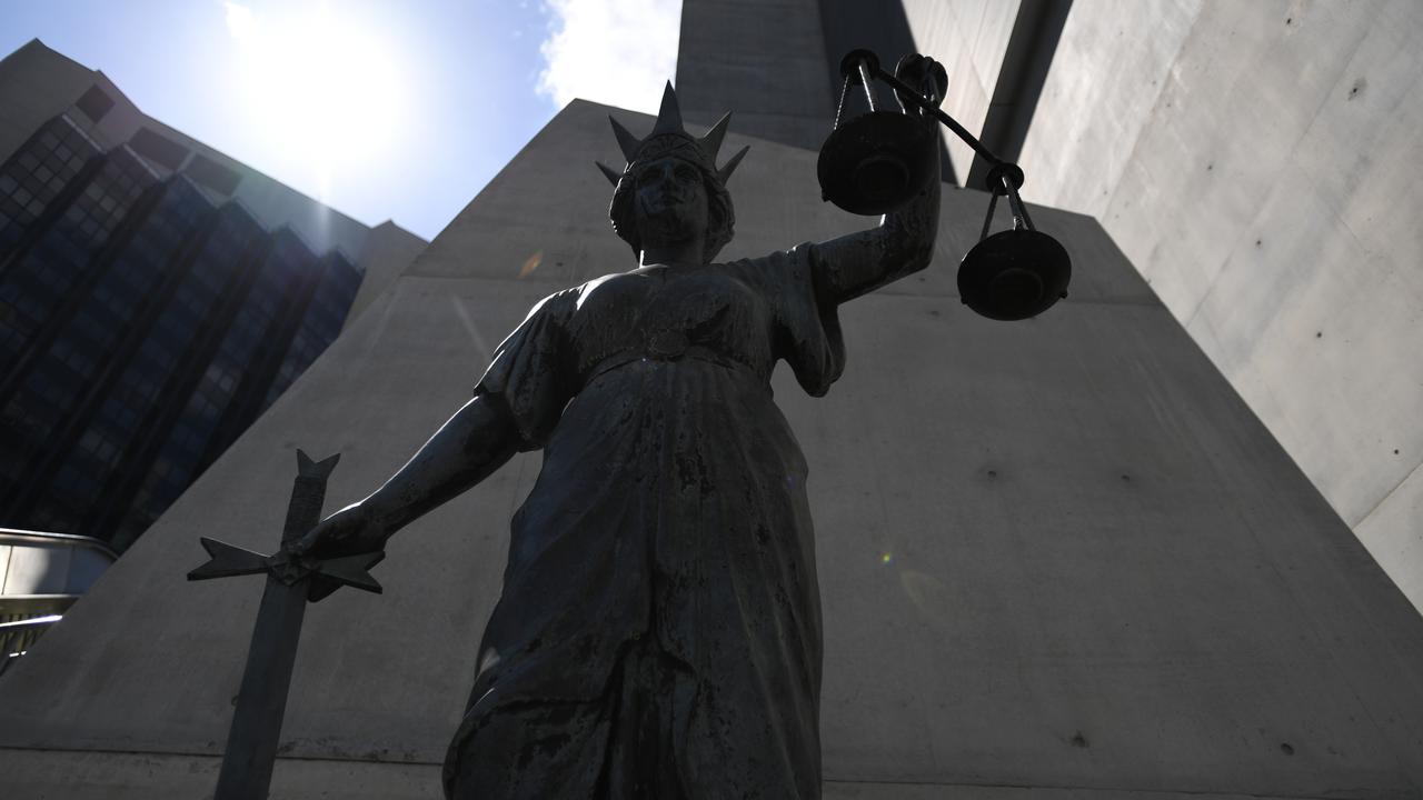Woman in 4WD pursued, threatened cyclist