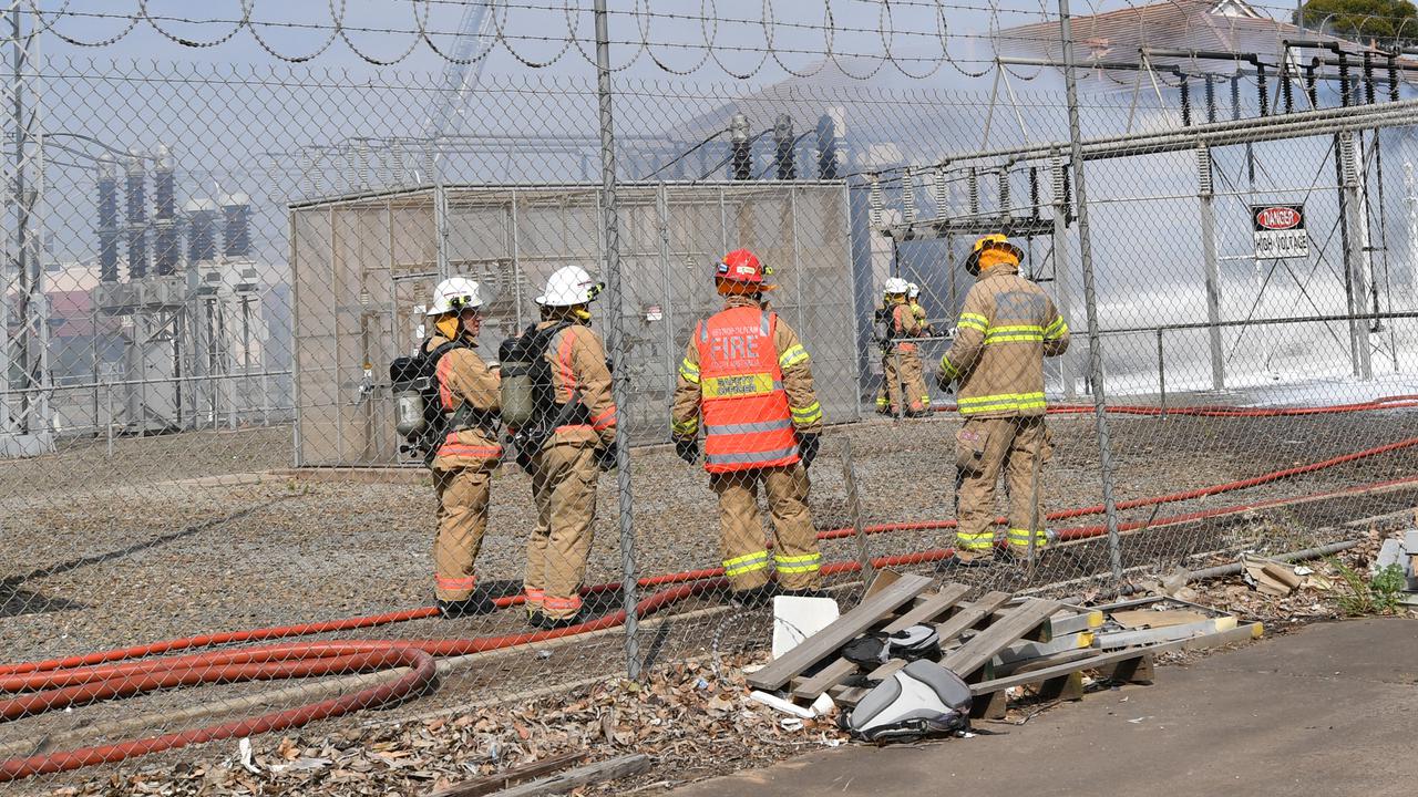  SA firefighters score pay rise, bonus 