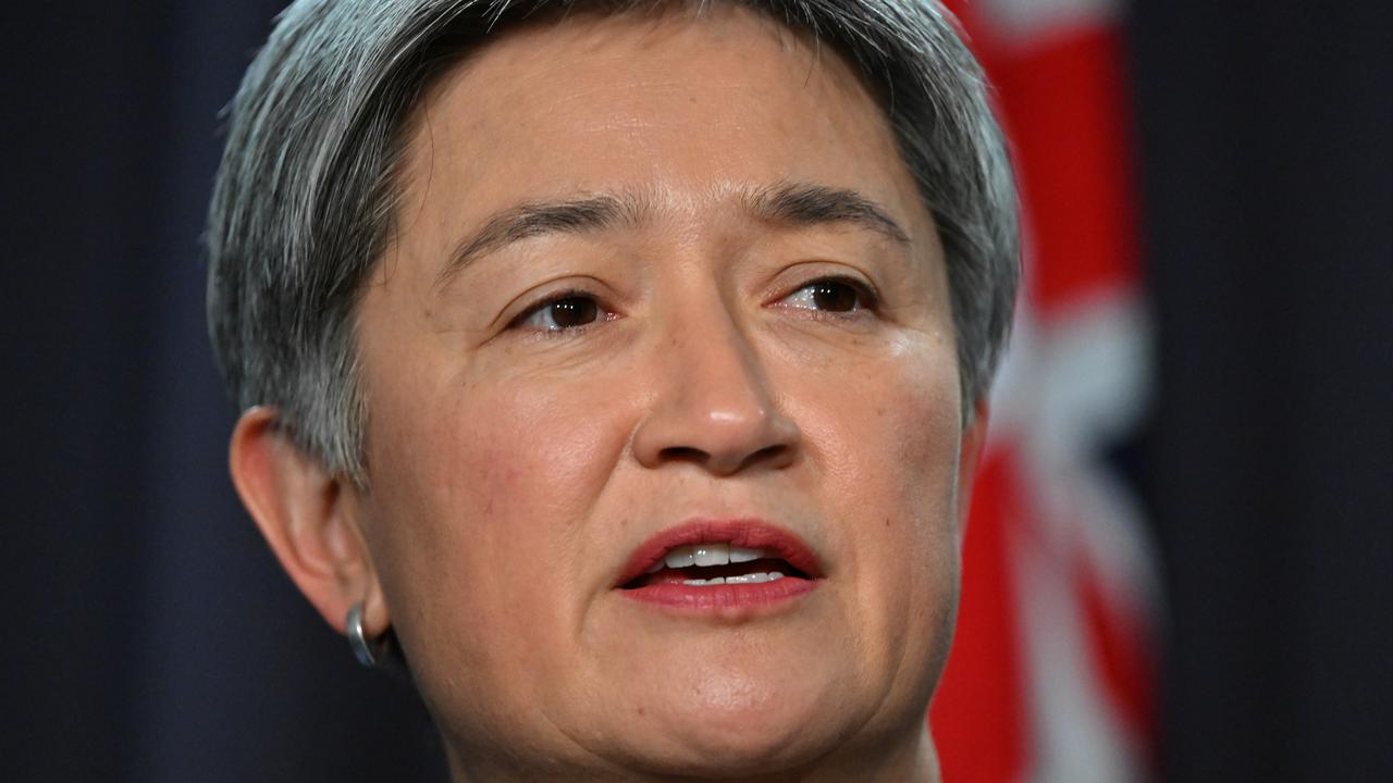  Wong urges elevation of Pacific voices 