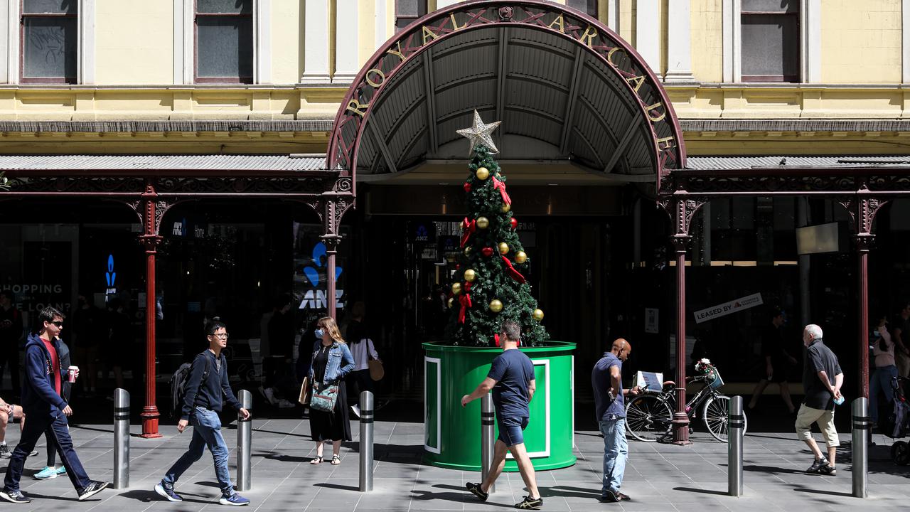  November sales 'last hurrah' for spending 