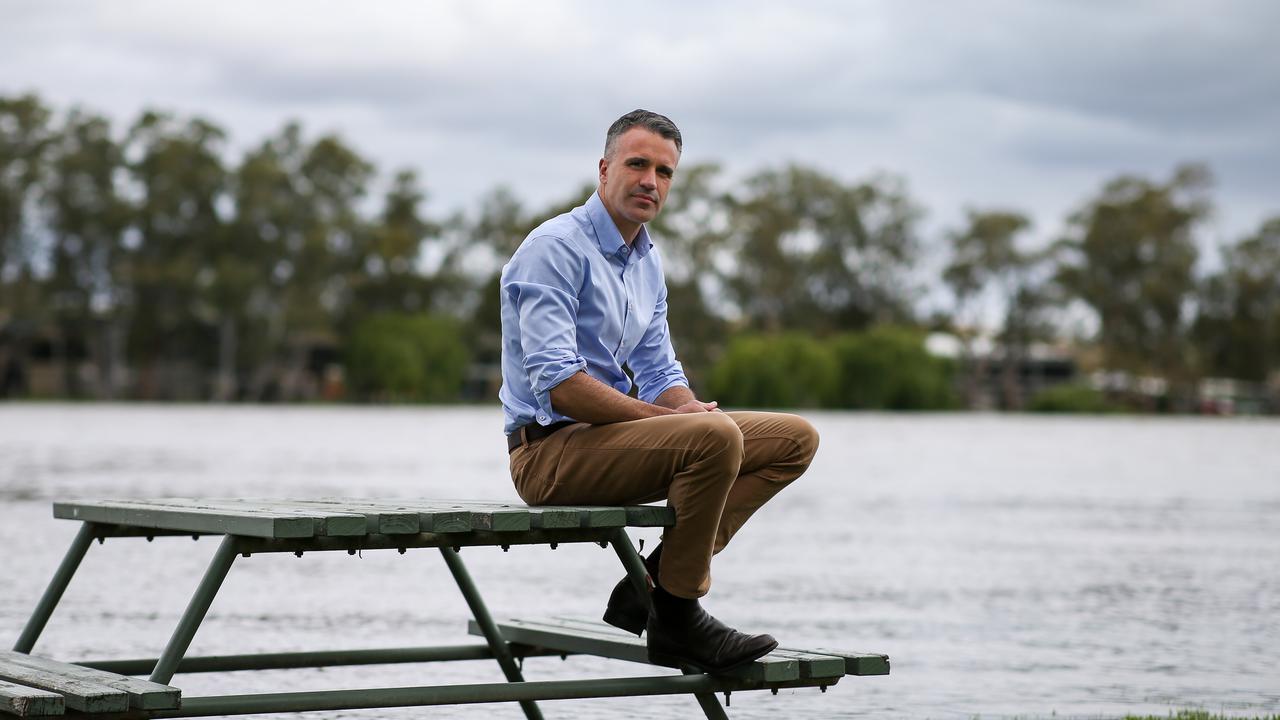 Call to visit SA Riverland despite floods