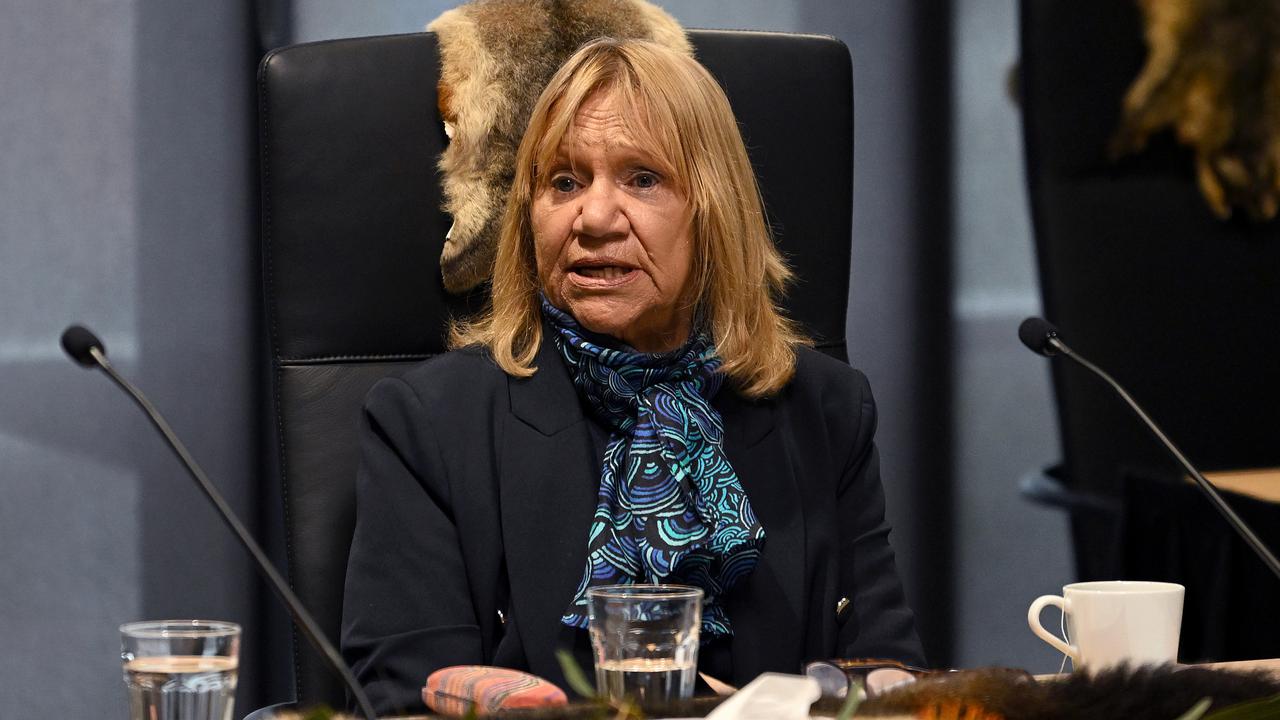 Criminal age can save lives, inquiry told