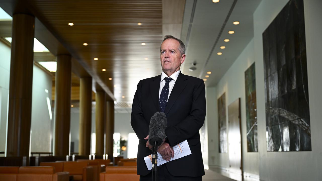 'Trainwreck' Morrison robodebt evidence