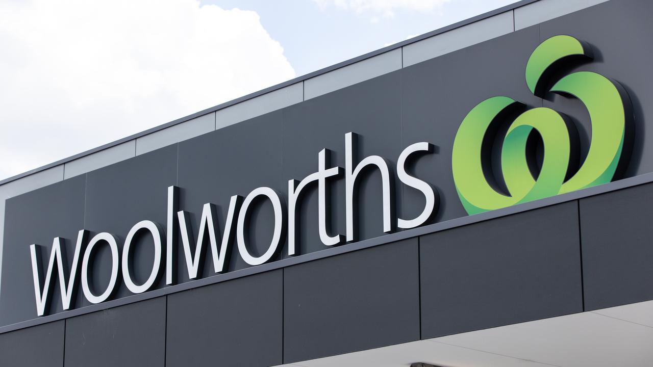 Woolworths buys majority stake in PETstock