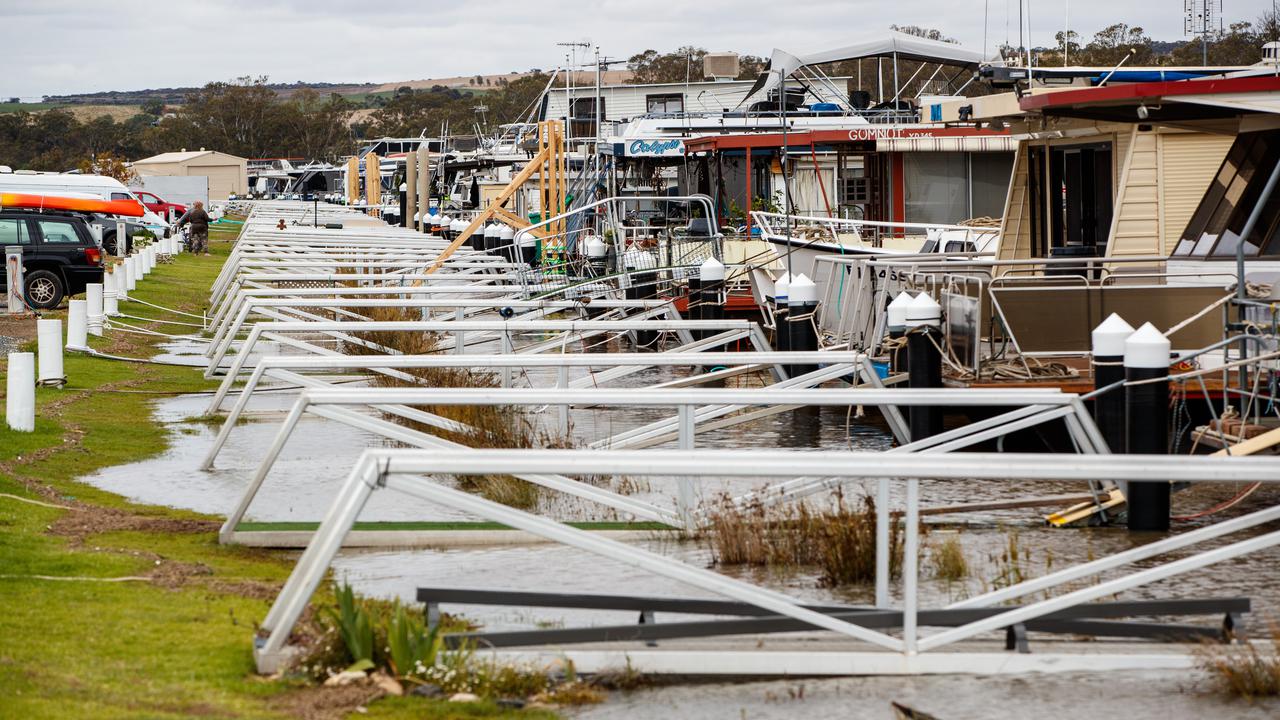 Levee failure may impact SA flooding