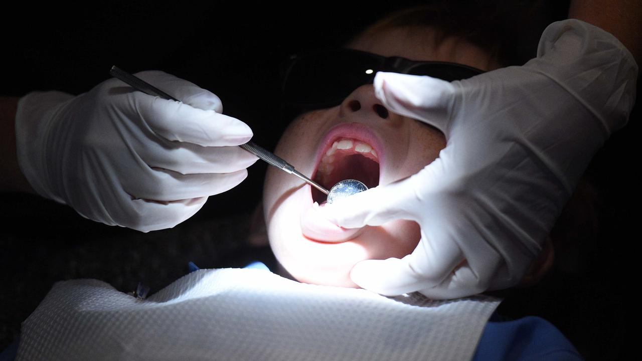  Kids open wide for tooth decay study 
