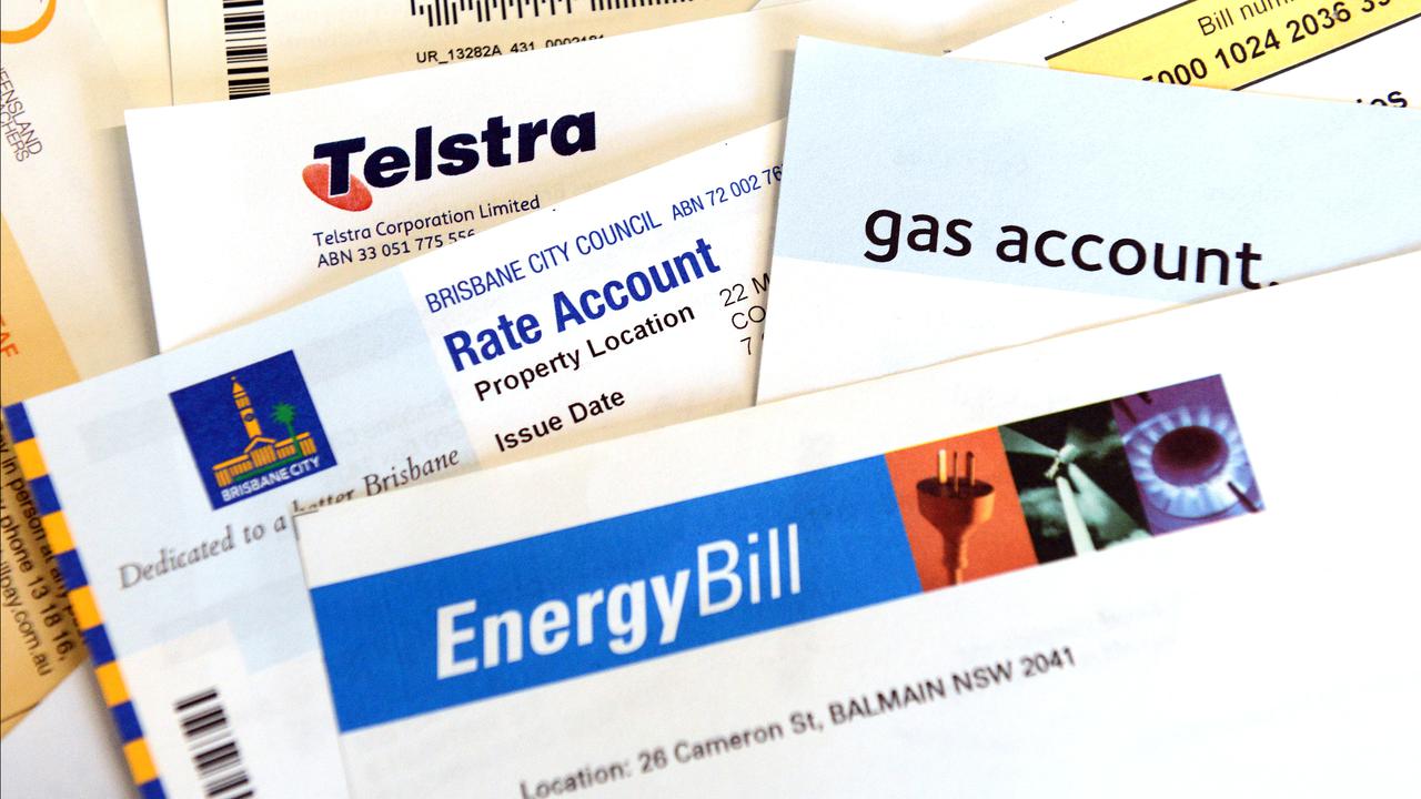 Minister blasts gas giant 'Putin profits'