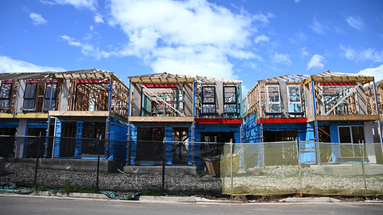 Housing tops parliament's new year agenda