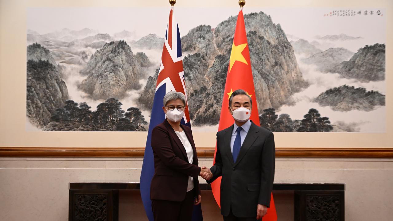 Wong meets with China's foreign minister
