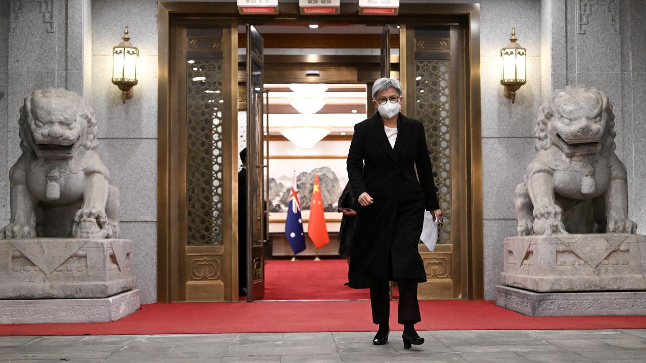 Wong heads home after thawing China freeze