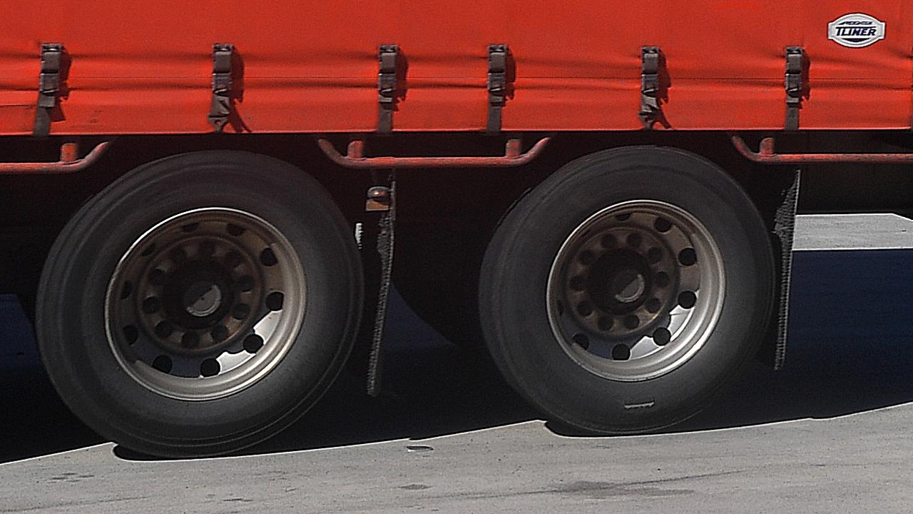 Safety skipped before fatal Tas tyre blast
