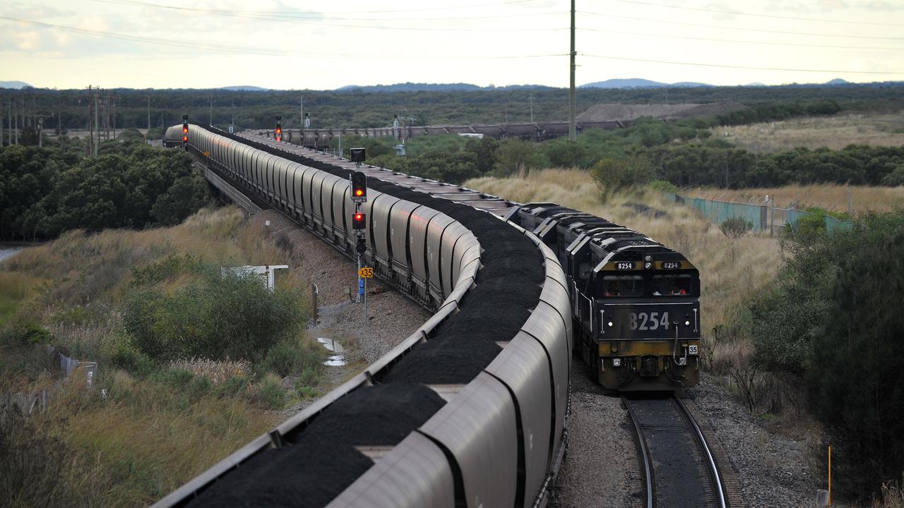  Palmer seeks coal climate ruling review 