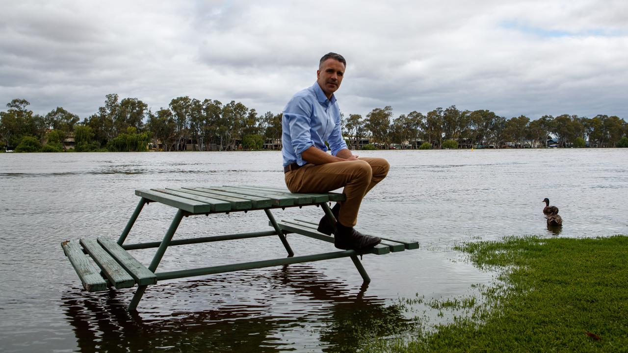 SA Christmas flood warning as levels rise