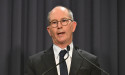  Minister turns down COVID travel advice 