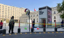 Dead lion protest surprises passersby in front of Chile's presidential palace