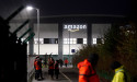  Striking Amazon workers have ‘nothing to lose’ in first UK walkout, says union 