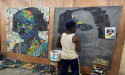  Eco-friendly Nigerian artist turns plastic flip-flops into portraits 