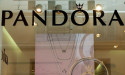  Jewellery maker Pandora says organic sales could rise or fall this year 