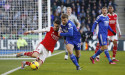  Soccer-Martinelli keeps Arsenal out in front with win at Leicester 