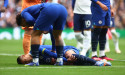  Soccer-Chelsea defender Silva suffers knee ligament damage 
