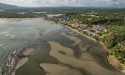  Oil spill hits tourism in Philippine province 