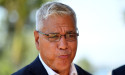  Change my mind: Mundine's challenge to 'yes' campaign 