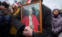 Poles march to defend Pope John Paul II against abuse cover-up accusations 